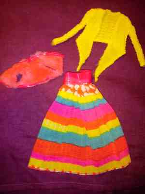 Vintage Barbie 1972 dress Flying colors