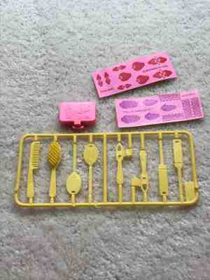VINTAGE 1974 SWEET 16 SIXTEEN BARBIE DOLL ACCESSORIES STICKERS!  MINT & VHTF!!