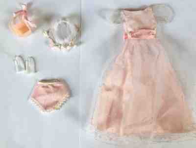 Vintage Barbie Doll Skipper Junior Bridesmaid Outfit #1934 Original 5 pieces