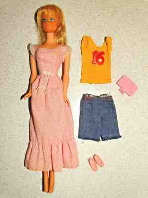 Barbie:  VINTAGE Blonde SWEET SIXTEEN BARBIE Doll w/EXCLUSIVE Bonus Outfit!