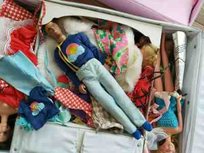 7 Doll Mixed Lot, Donny and Marie Osmond, and 70's Barbie clothes