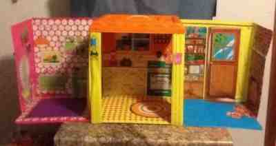 Vintage Barbie Case Country Living Home 1973 #8662