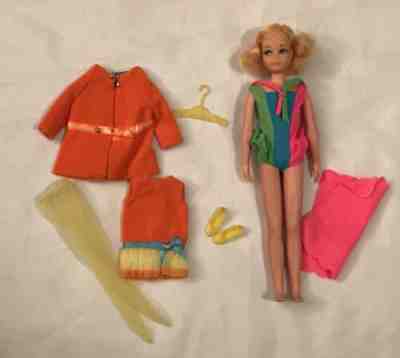 Vintage 1586 Barbie Living Skipper & Very Best Velvet Outfit Set