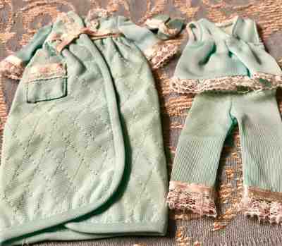 Vintage Barbie: SKIPPER LOUNGING LOVELIES Pale Blue Pajamas & Robe 1966 #1930