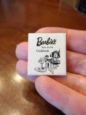 VINTAGE BARBIE LEARNS TO COOK HOSTESS EASY AS PIE COOKBOOK 