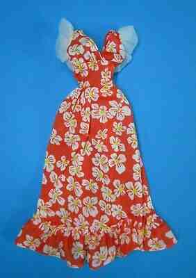 AUCTION Vintage BARBIE - SWEET SIXTEEN #9561 > Long Red Dress White Floral Print