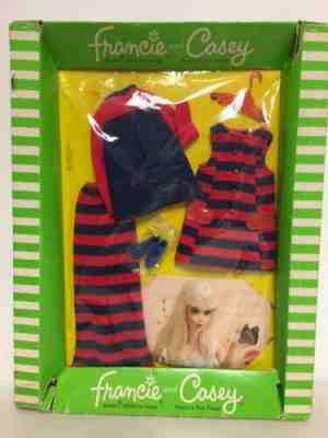 VINTAGE BARBIE FRANCIE & CASEY STRIPED TYPES OUTFIT 1243 NRFB