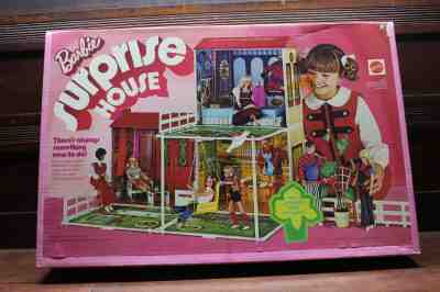 Vintage 1970s Mattel BARBIE SURPRISE HOUSE! Original Box, Instructions, No 4282