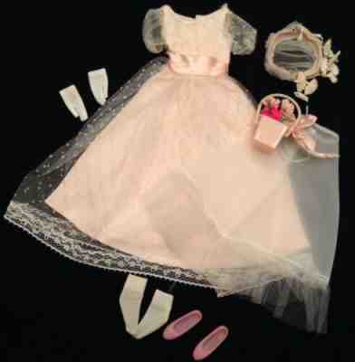 VINTAGE BARBIE / SKIPPER #1934 JUNIOR BRIDESMAID Complete HTF