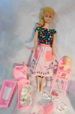 BARBIE OLD PONY TAIL 1960 VINTAGE, + BARBIE BABY SITS SET.