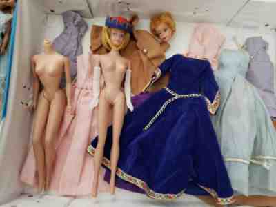 Rare Midge with Teeth And Ken Doll+ Vintage Barbie Clothes 