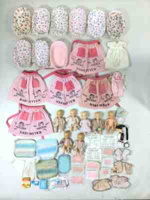 VINTAGE BARBIE BABYSITS PARTS LOT  (lot 75)