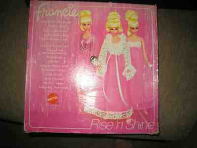 VINTAGE 1971 BARBIE FRANCIE RISE 'N SHINE GIFT SET 1194