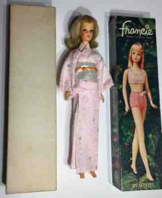 Francie Japanese Exclusive Dressed Box Pink Kimono Blonde Mod Barbie Cousin Nice