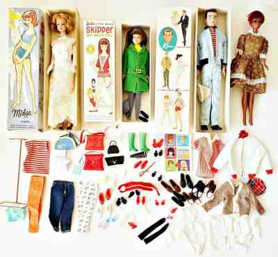 RARE LOT 1960s Vintage Barbie Friends 950 Skipper 860 Midge 750 Ken MIB Julia 