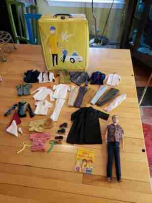 Vintage 1962 barbie Mattel Ken doll 0750  Clothes carry  case closet  Lot