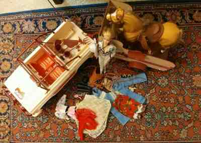Vintage Barbie Lot! Barbie Jeep, Trailer, Dallas Horse, Rider + extras