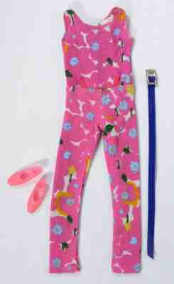 Vintage Barbie Casey Goes Casual Gift Set 3304 Jumper Blue Belt & Shoes Rare mhd