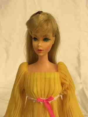 Vintage Barbie Doll Twist ‘N Turn TNT 1967 Blonde Mod In Lemon Kick!