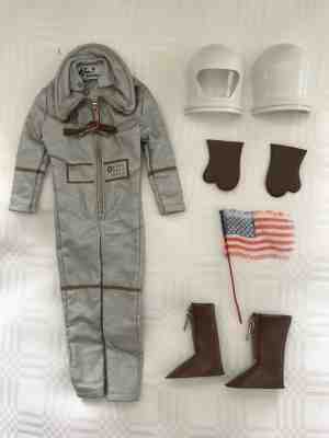 Vtg 1965 Ken Mr Astronaut Space Suit Helmet Mitts Boots Flag #1415 Mattel Barbie