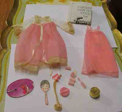 VINTAGE BARBIE FRANCIE #1194 SEARS EXCLUSIVE RISE N SHINE GIFT SET OUTFIT LOT + 