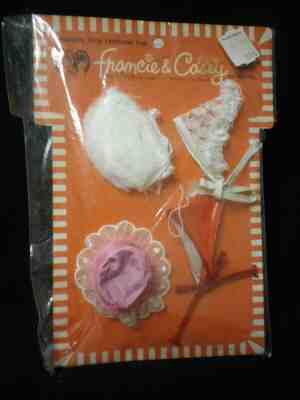 1966 Francie & Casey Mod Teen Fashion Pak "Mod Hatters" Original Package