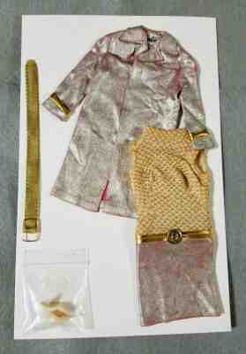 Vintage Barbie 1967 "INTRIQUE" #1470 Outfit with bone white heels -  NC