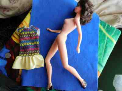 Walk Lively 1967 Barbie type Steffie Taiwan Miss America blue eyed torso stain 
