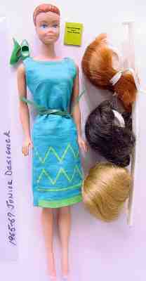 1965 MIDGE FASHION MODEL WIG WARDROBE DOLL #1009 in BARBIE JUNIOR DESIGNER #1620