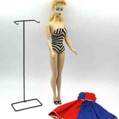 STUNNING VINTAGE 1959 #2 TWO BLONDE PONYTAIL BARBIE WITH OSS STAND EXTRAS- #6956