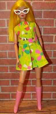 VINTAGE BARBIE HK CLONE ELITE FAB LU FLOWER POWER DRESS PINK BOOTS EYEGLASSES