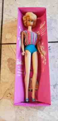 Vintage European Side Part Bubble Cut Transitional bendable leg Barbie Doll 