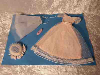 Vintage Barbie Doll Skipper Junior Bridesmaid Dress #1934 Original Outfit Rare 