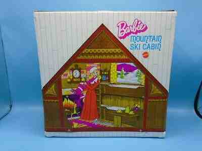 Vintage 1972 Old Store Stock BARBIE Mountain Ski Cabin Case Complete in Box