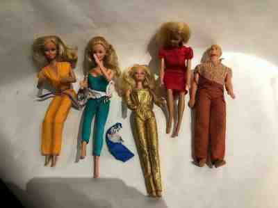 5 1966 Lot of Barbie's Twist & Turn Golden Dream Fashion Doll Trunk W/ Clothes