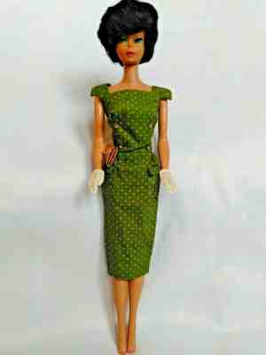 Vintage Barbie 1961' Barbie~ Bubblecut ~ Excellent Condition ~ #5 (JP)