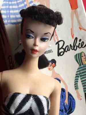 Number 1 Barbie Brunette # 1 ponytail 1959 all original face paint! Tm Box