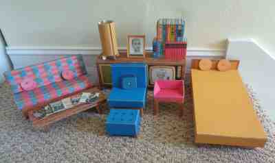 VINTAGE 1962 BARBIE DREAM HOUSE CARDBOARD FURNITURE ACCESSORIES ~NEARLY COMPLETE