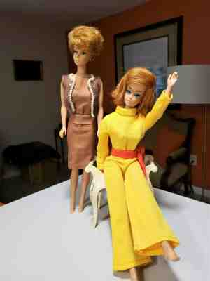 Vintage Redhead Bubblecut Barbie & Friend in mint #937 Sorority Mtg Cocoa Dress