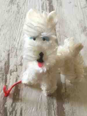 Vintage Barbie Skipper Dog Show #1929 - Fluffy White Dog EXCELLENT