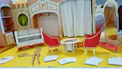 Vintage1962  Barbie "FASHION SHOP" orig. Mattel Cardboard shop, furniture,  etc.