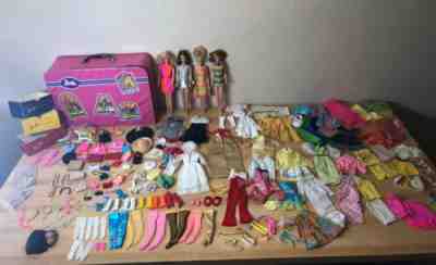 Vintage LOT  4 1966 Mattel Barbie with Eyelashes Made In Japan W/Accessories