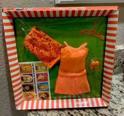 NRFB Vintage Barbie #1807-22 Disco Dater 