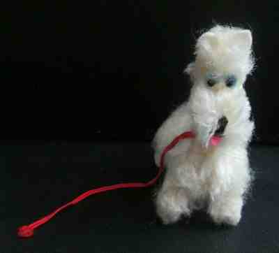Vintage Barbie: SKIPPER #1929 Dog Show ~ White Dog with Red Leash HTF