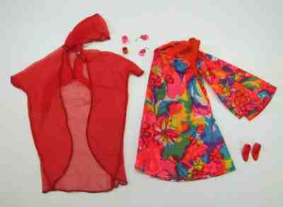Vtg Barbie Doll #1696 "FLOATING GARDENS" 1967 Complete Original Set Cape Jewelry