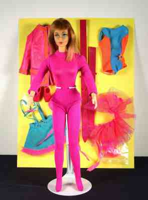  RARE VINTAGE!  Sears Exclusive Living Barbie Action Accents Gift Set # 1585  