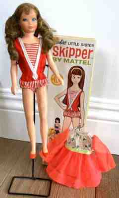 Vintage Skipper / Barbie Doll Sausage Curls Bent Knee Brunette Box #1731 Dress