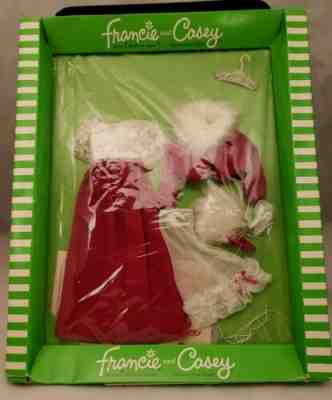 VTG BARBIE FRANCIE CASEY FASHION #1768 WALTZ IN VELVET MINT IN ORIGINAL PACKAGE