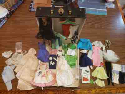 VINTAGE BARBIE  CASE CLOTHES DOLL ACCESSORIES MIXED LOT Garden Wedding Nurse
