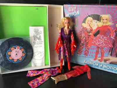 Vintage FASHION N MOTION LIVE ACTION P.J. Barbie 1971 Vest BLOUSE Pants RECORD